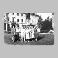 020-0058 Gruppenbild vor dem Schloss Kapkeim.jpg